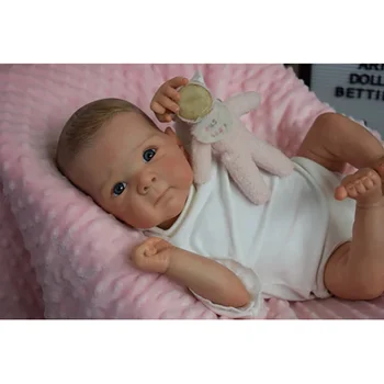 45CM Bebê Recém-nascido Menina Boneca Macio, Fofinho Corpo Bettie Acordado Realistas em 3D Pele com Veias Visíveis Artesanal de Alta Qualidade Boneca