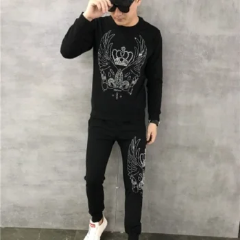 A primavera e o Outono Casuais Novo Naipe Masculino Tendência Slim-fit Versão coreana Camisa de manga comprida e Calças de Desporto de Duas peças de Conjunto