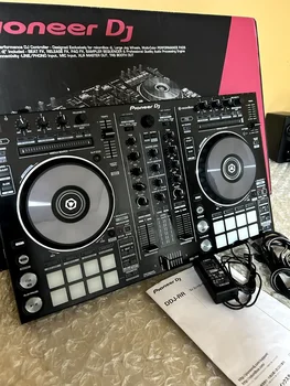 Verão com desconto de 50% de DJ da Pioneer DDJ-RR o desempenho do controlador de DJ
